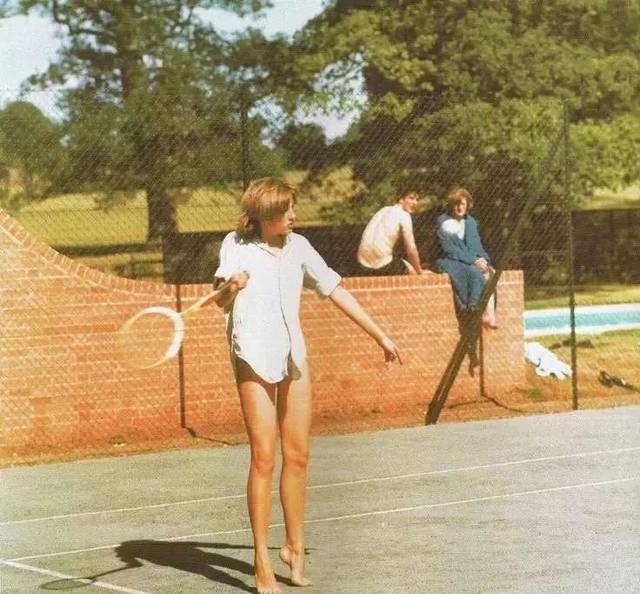 比如页面加 比如页面加