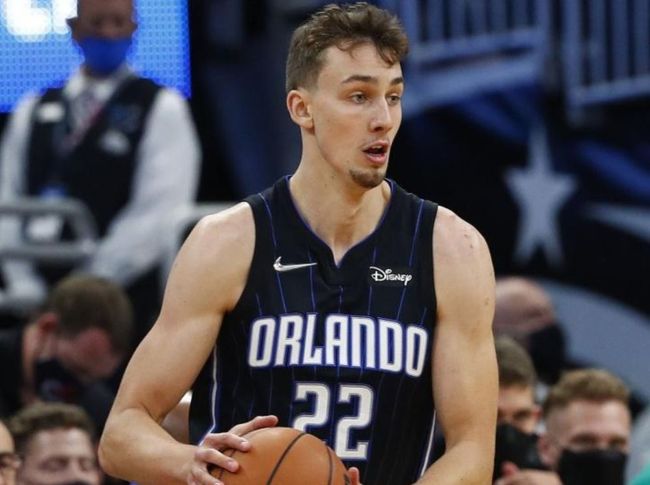 年轻球员的 年轻球员的