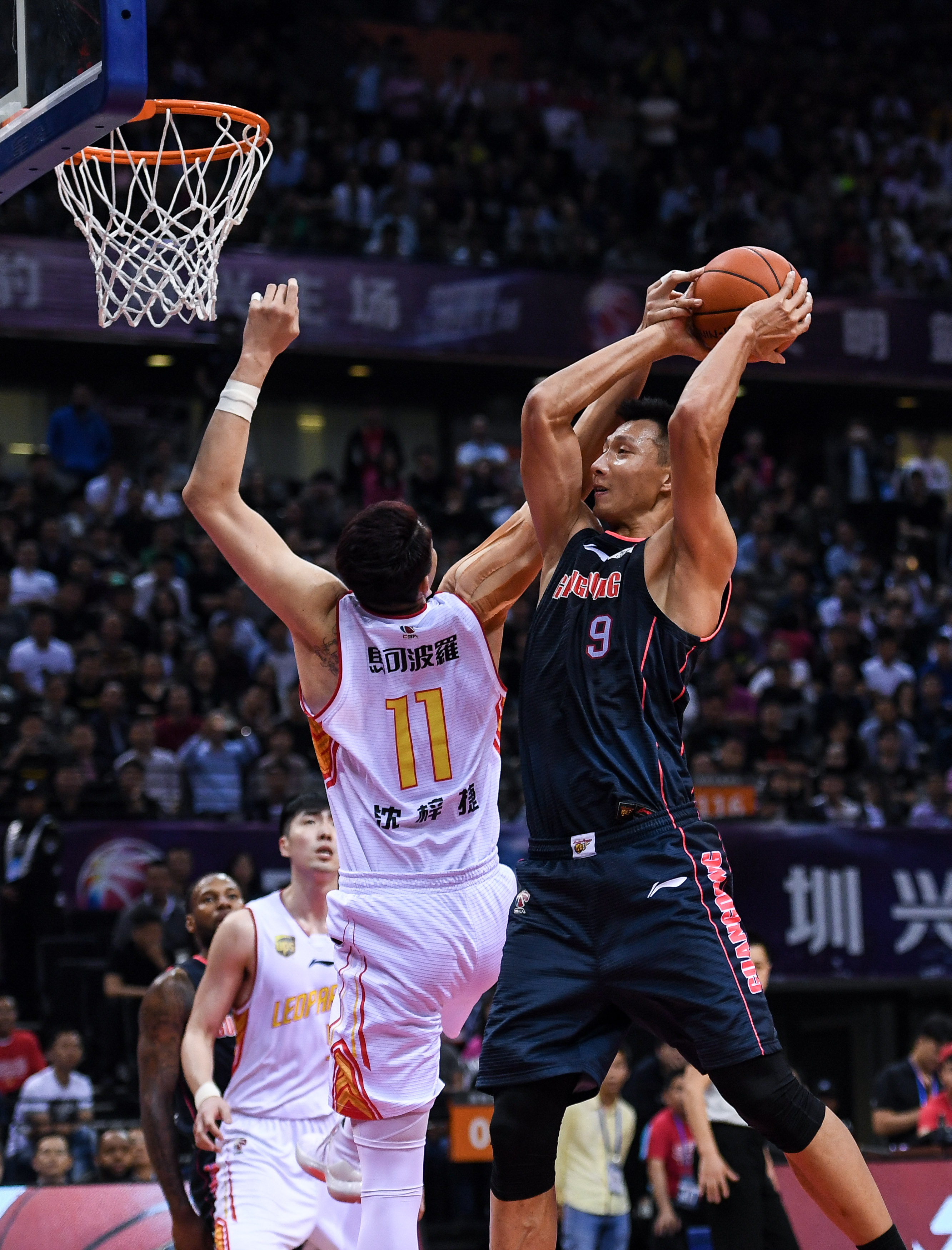 更是在多场 更是在多场