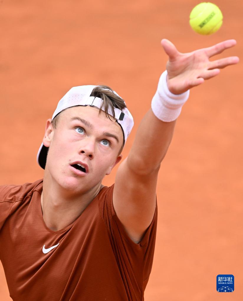 莱比锡中后 莱比锡中后