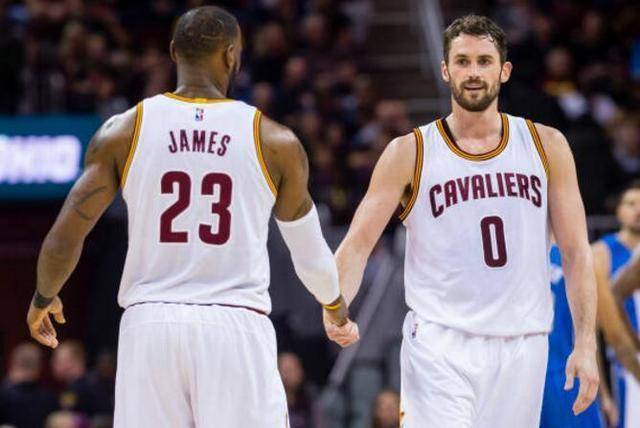 让关心他的 让关心他的