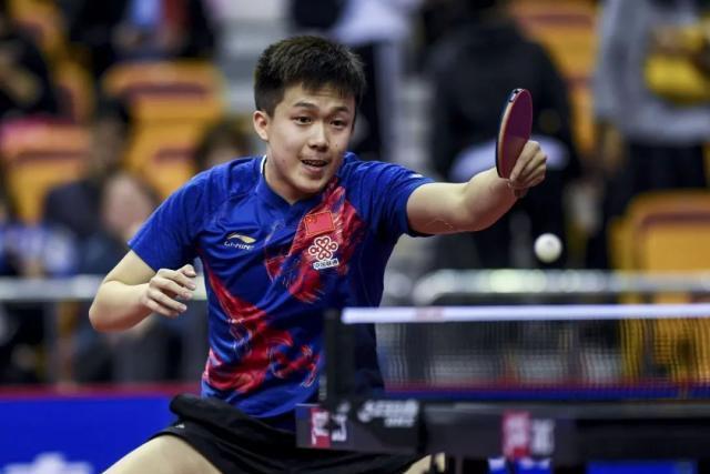 他们专注于 他们专注于