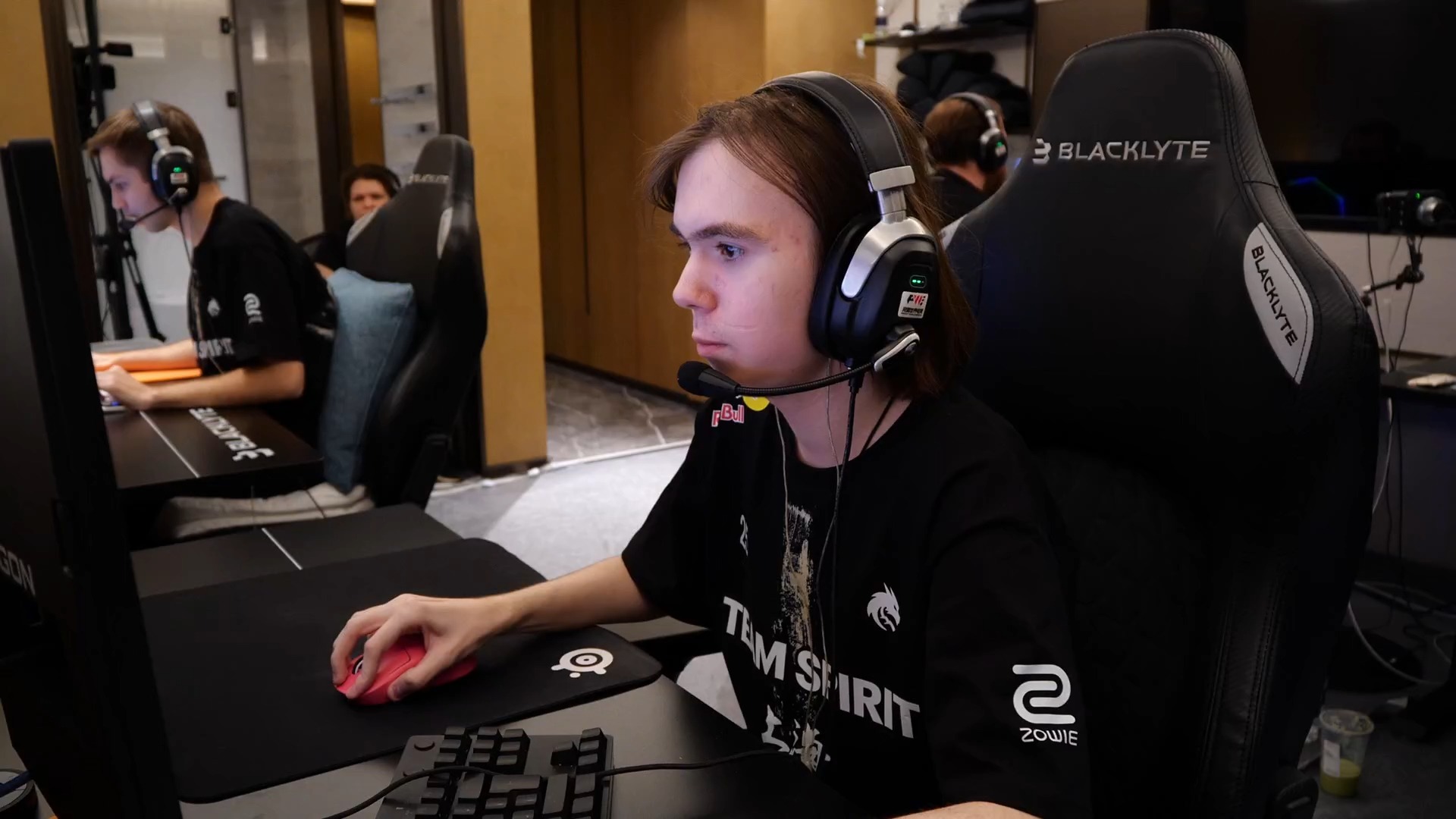 这样能进一 这样能进一