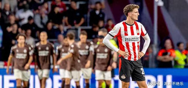 红色沙漠 红色沙漠